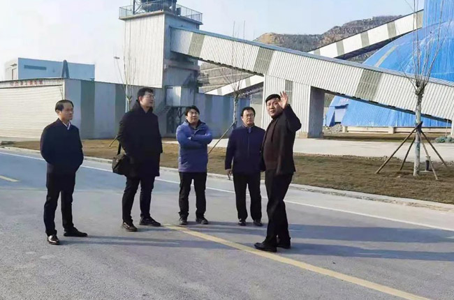 中建路桥集团考察团考察辉县中天建材