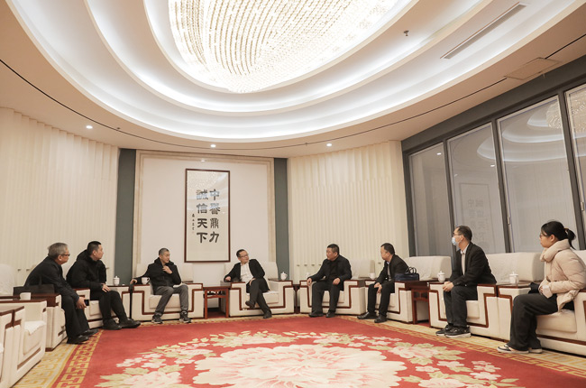 座谈会现场.jpg