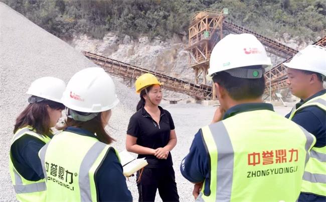 与罗总沟通交流