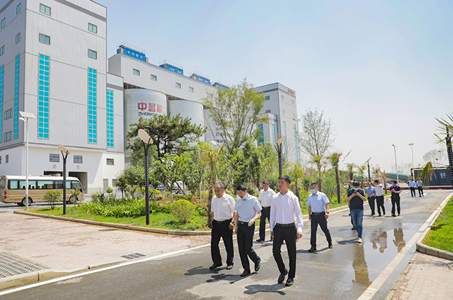 湖北省赤壁市导莅临中誉鼎力考察