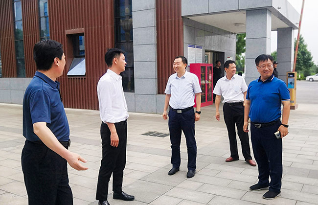 焦作市副秘书长侯志强一行莅临中誉鼎力考察调研