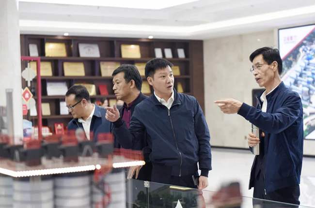 2021年4月11日，中国砂石协会莅临中誉鼎力调研